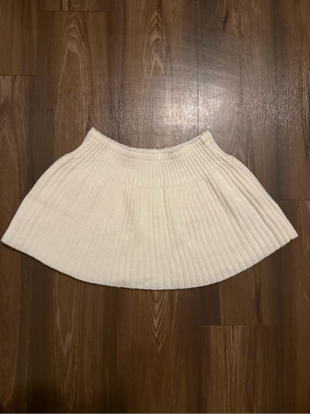 Ribbed Cream Circle Skirt with Elastic Waist